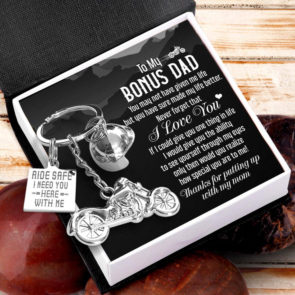 Classic Bike Keychain - Biker - To My Bonus Dad - Thanks For Putting Up With My Mom - Augkt18007 - Gifts Holder
