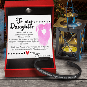 Daughter's Bracelet - Family - From Mum - To My Daughter - When I Look At You And How You've Grown, I Feel So Proud - Augbzf17020 - Gifts Holder