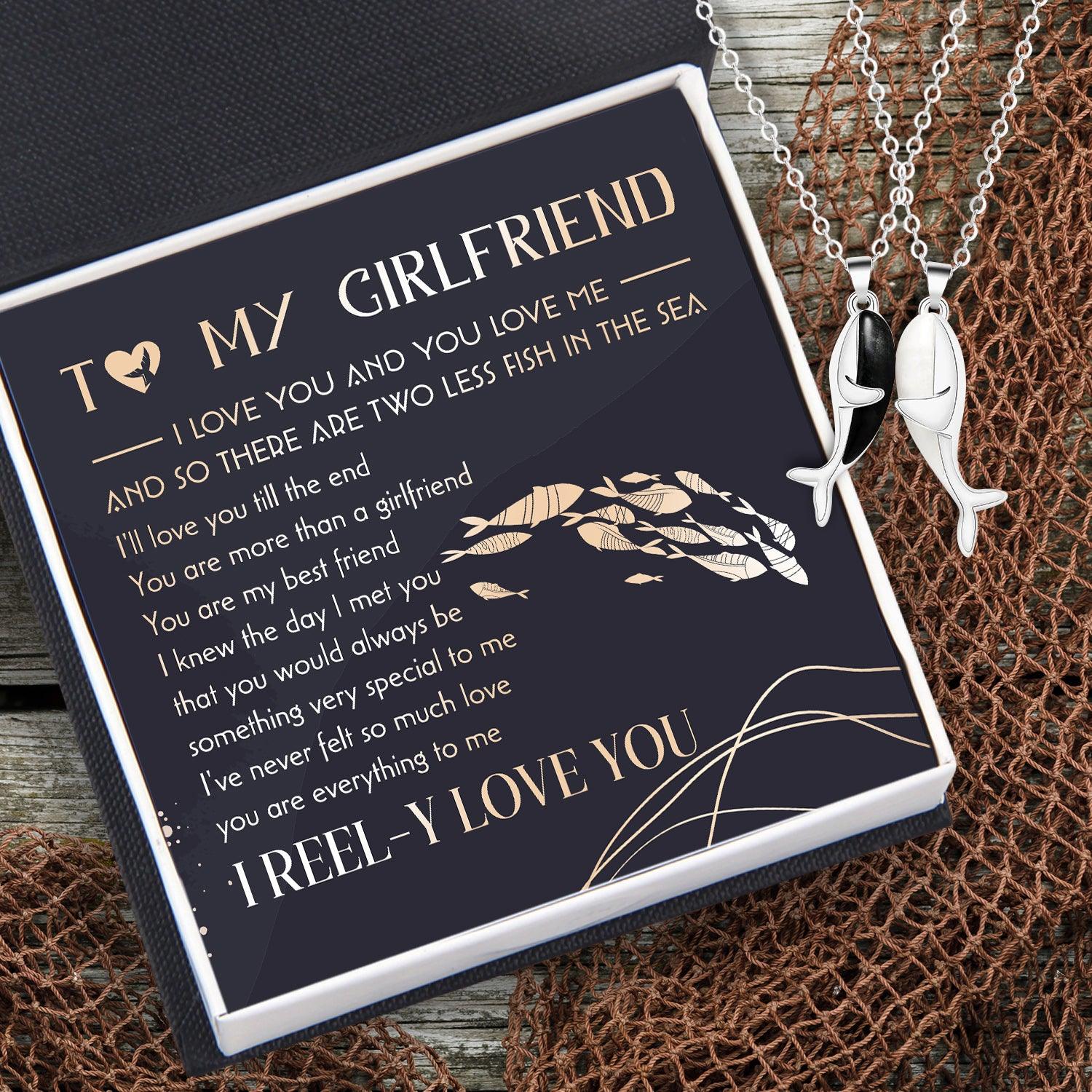 Whale Hug Couple Necklace - Fishing - To My Girlfriend - I'll Love You Till The End - Augngd13004 - Gifts Holder